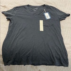 Target brand: Universal Thread short sleeve shirt